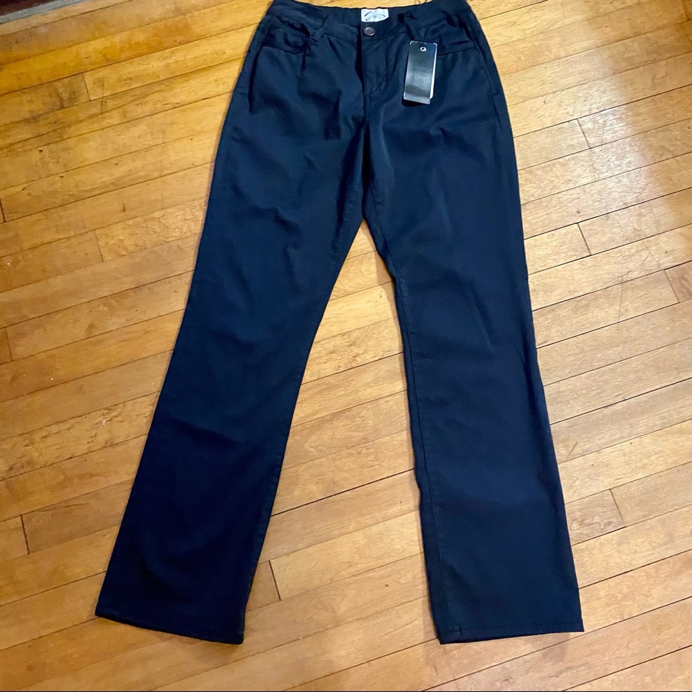 Desi docker type high waisted straight pants!